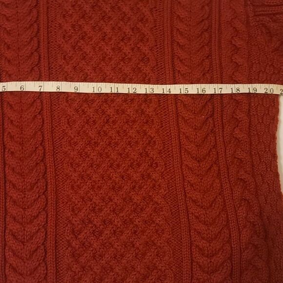 - Callan country collection turtleneck sweater size small. - Picture 3 of 6